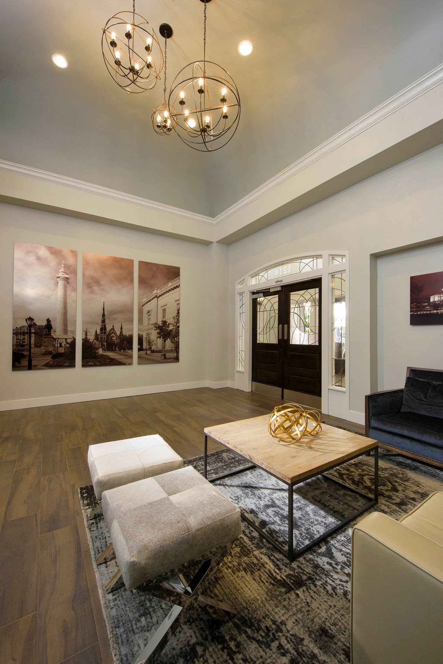 Lobby area at Queen Anne Belvedere, Baltimore, 21201